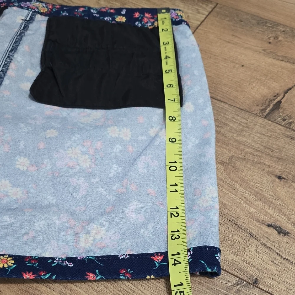 St. John's Bay Black High Waist Shorts - Picture 11 of 14